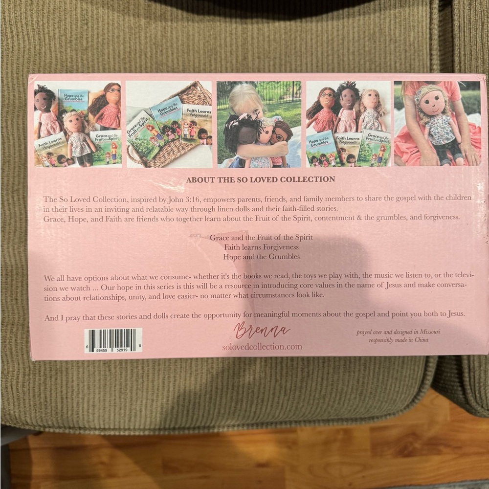 “So loved” dolls and books set - Picture 4 of 5
